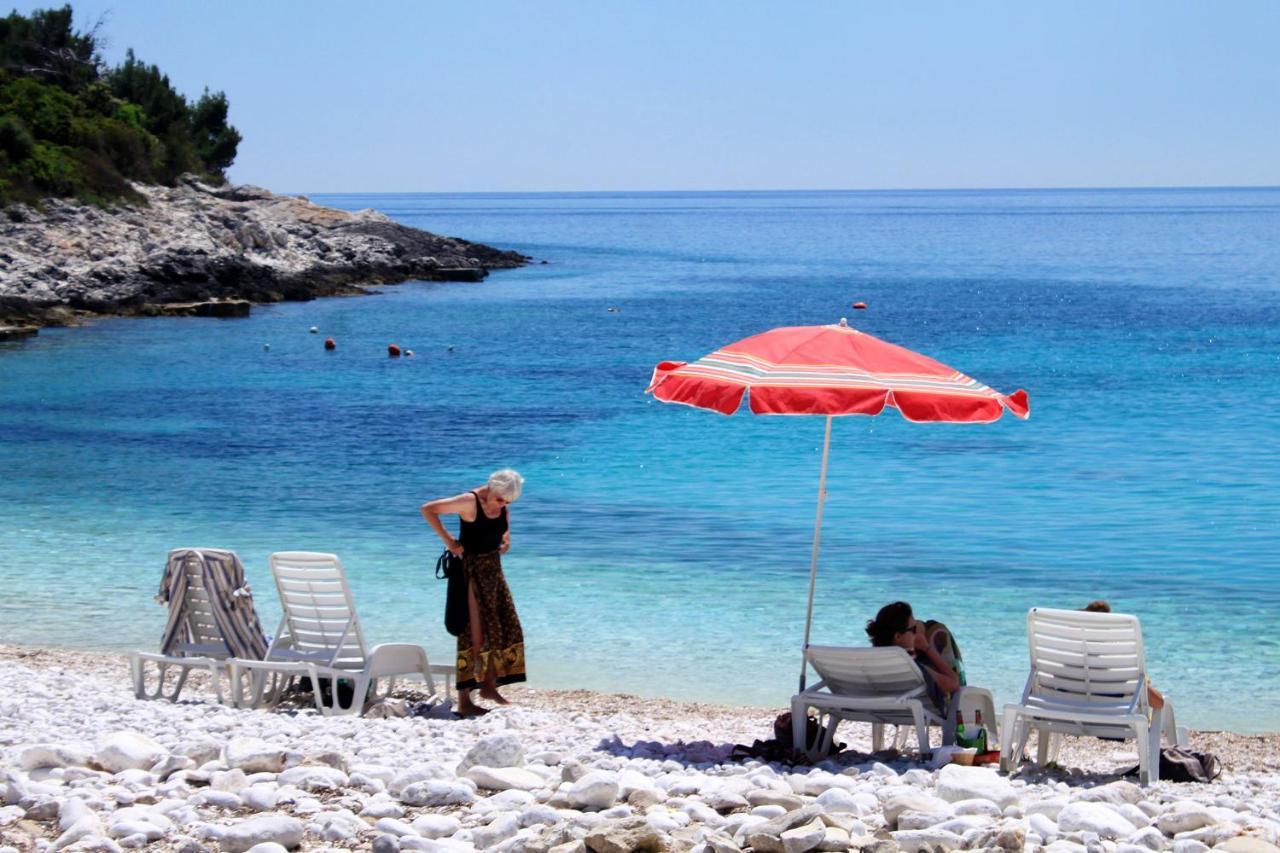Apartments And Rooms With Parking Space Hvar - 15378 Χβαρ Εξωτερικό φωτογραφία
